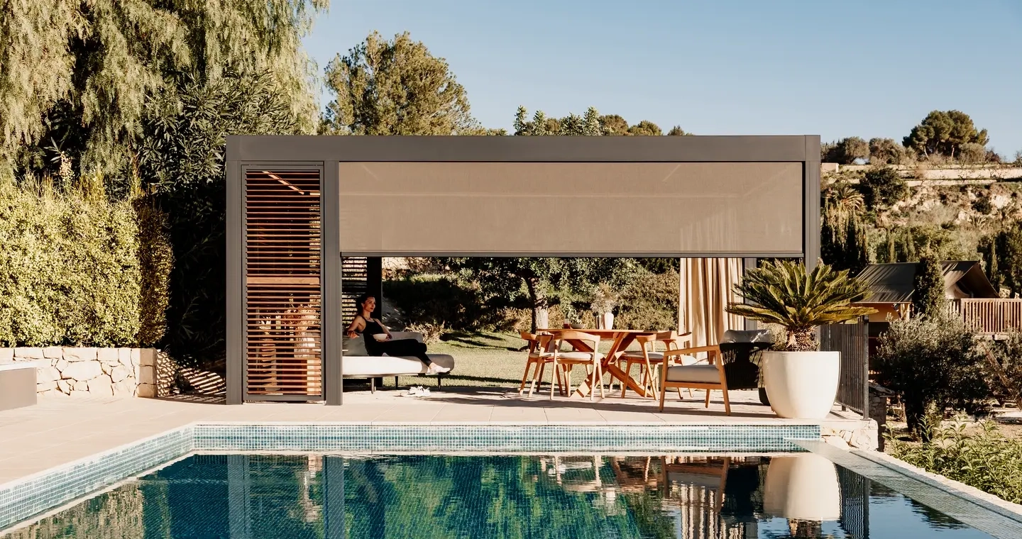 pergola camargue contre soleil 